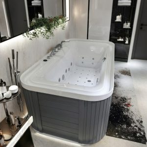 Premium Acrylic Whirlpool Jacuzzi Bathtub with Hydro Massage Jets | Luxury Spa Tub for Modern Bathrooms